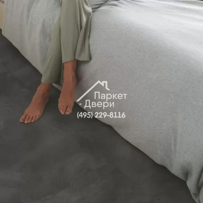 Виниловый пол Quick-Step Alpha Vinyl ILLUME Мягкий графит AVMTU40326 856x428x6-7