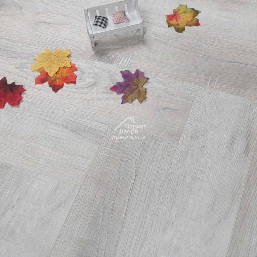 Виниловый пол Betta Chalet A803 Монблан 640х128х4,5-1