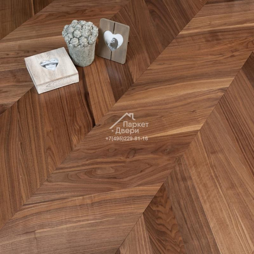 Паркет-елка Missouri North America French Herringbone Орех Американский селект  510x90x16-1