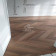 Инженерная доска HM Flooring Французская елочка орех американский СЕЛЕКТ (Chevron 45^) лак 14х125х575 мм
