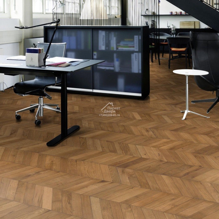 Паркет-елка Kahrs Шеврон Дуб светло-коричневый LIGHT BROWN 1848x305x15-1