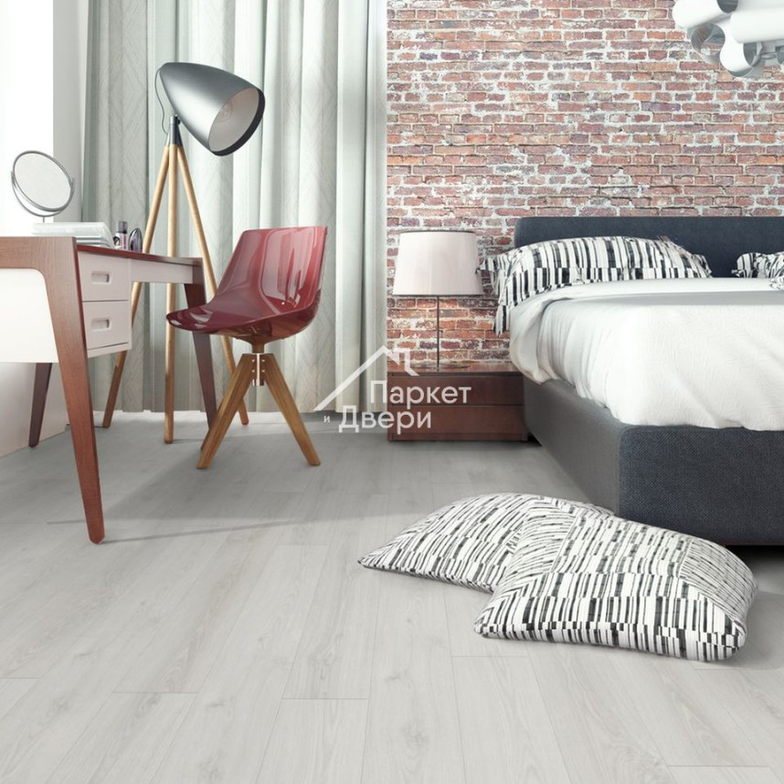 Ламинат Kronopol Platinium Milo Nike Oak 3305 1380x193x8-3