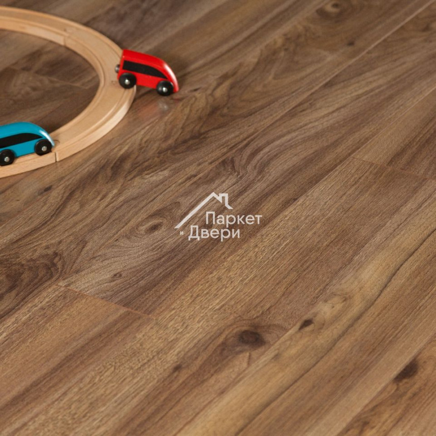 Ламинат Kronopol Platinium Slim D3789 Orech Amerykanski 1380x113x10