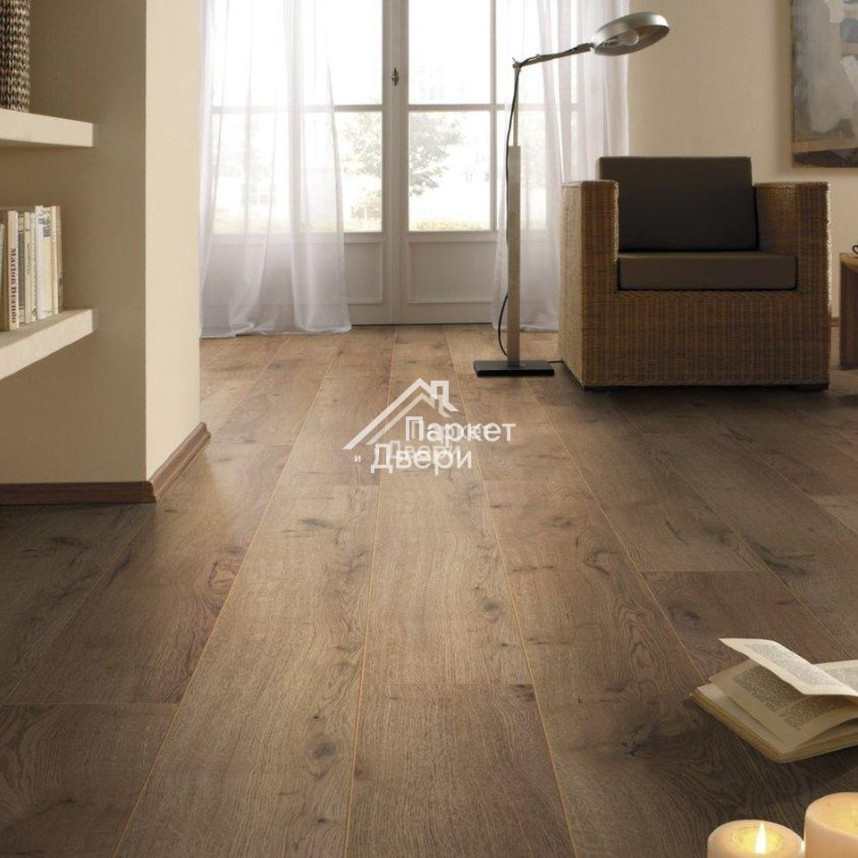 Ламинат Kronotex Amazone D3668 Дуб неброский