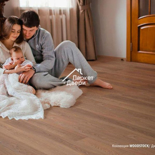 Ламинат Tarkett Woodstock Дуб Шервуд тобакко NWOOI-41M1033-8E